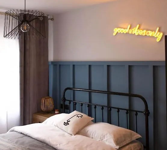 Διαμέρισμα Blue Moon. Cozy Near Iulius Mall Κλουζ-Ναπόκα