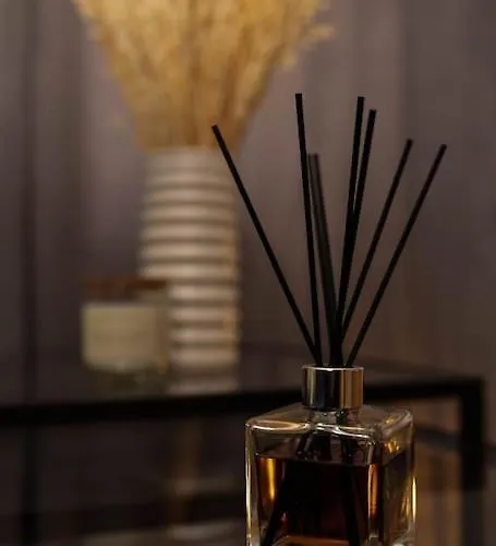 Апартаменти Blue Moon. Cozy Near Iulius Mall