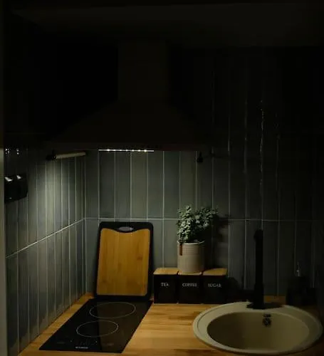 Διαμέρισμα Blue Moon. Cozy Near Iulius Mall